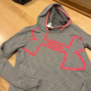 Under Armour Youth sweatshirt - size XL